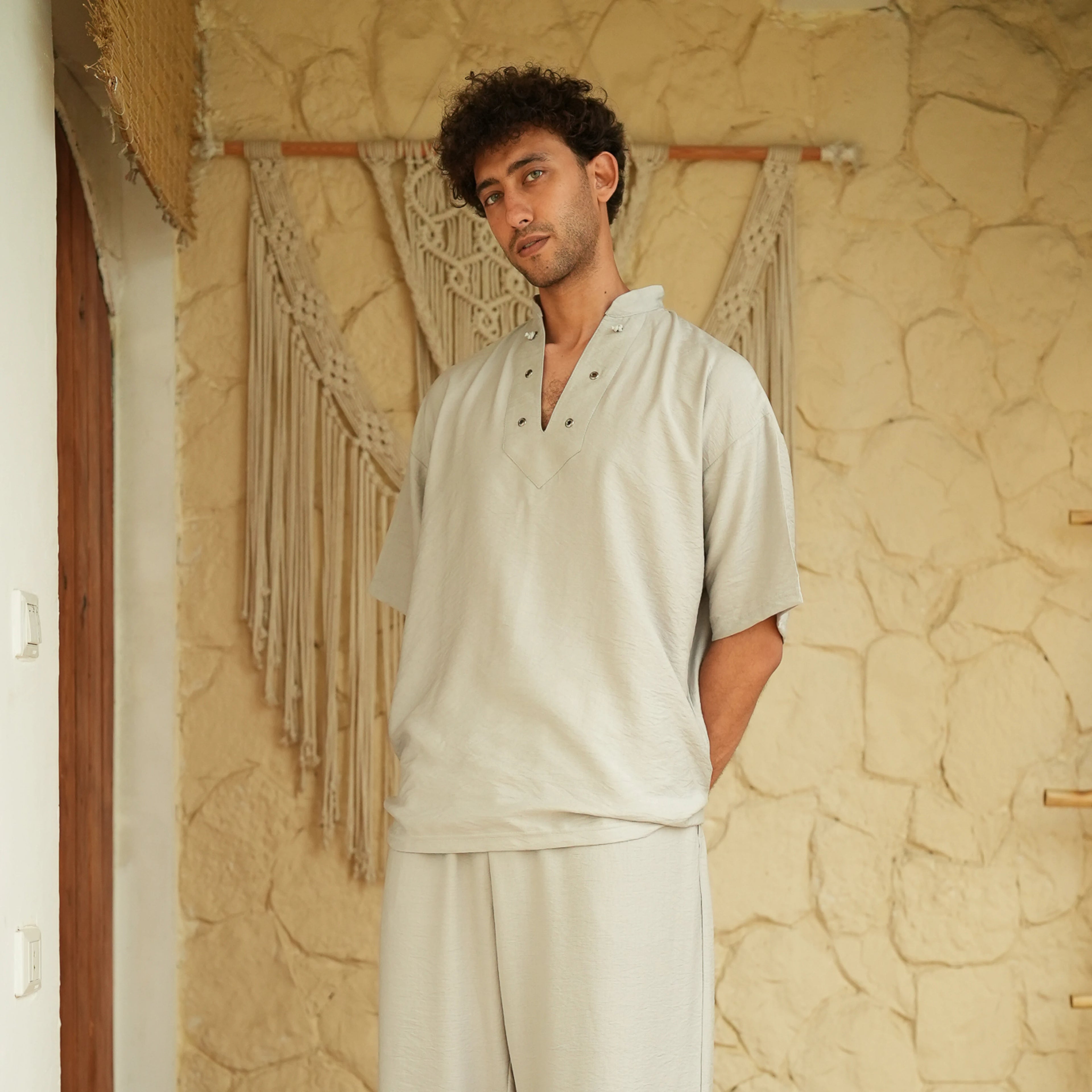 Grey Man Linen T-shirt - Peaco