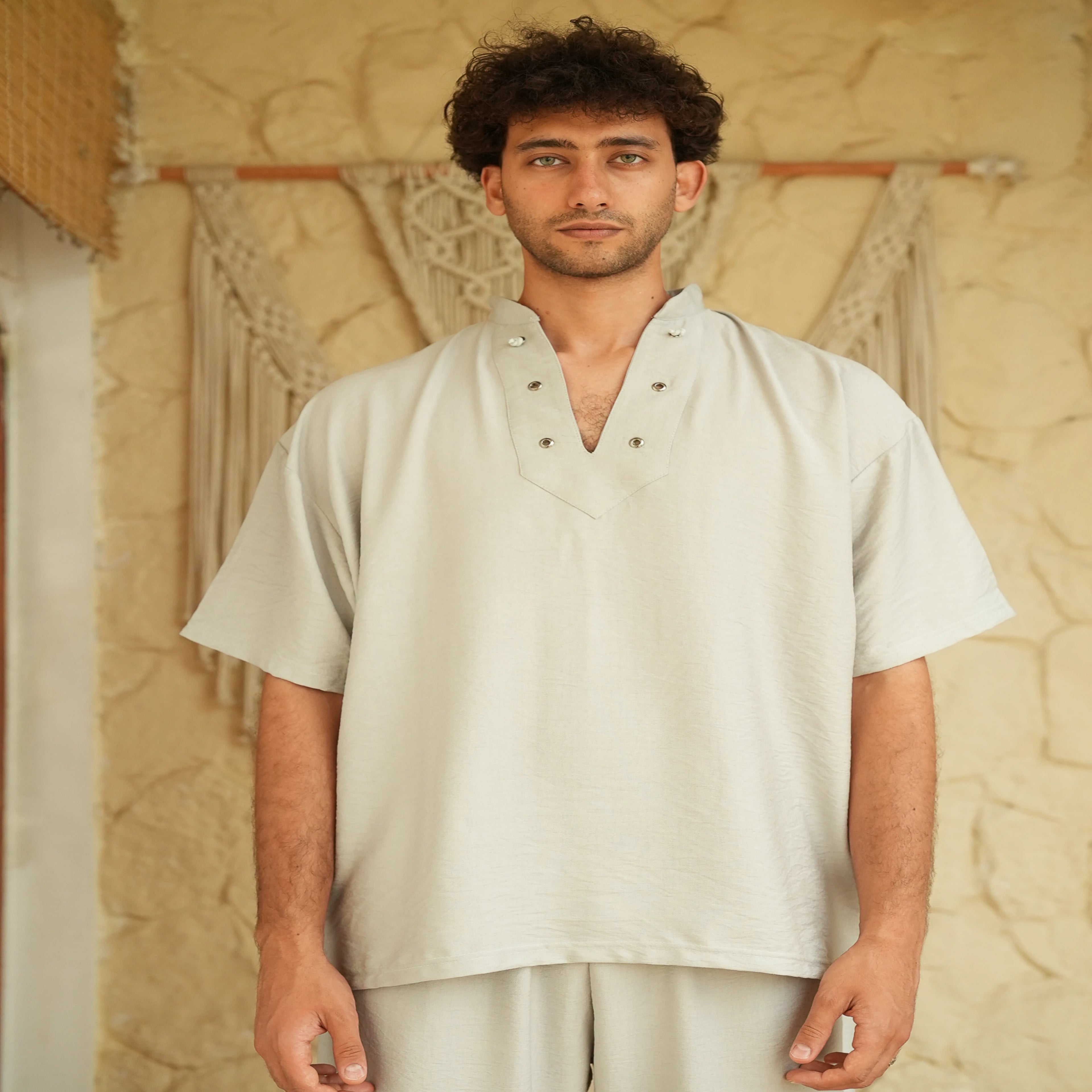 Grey Man Linen T-shirt - Peaco