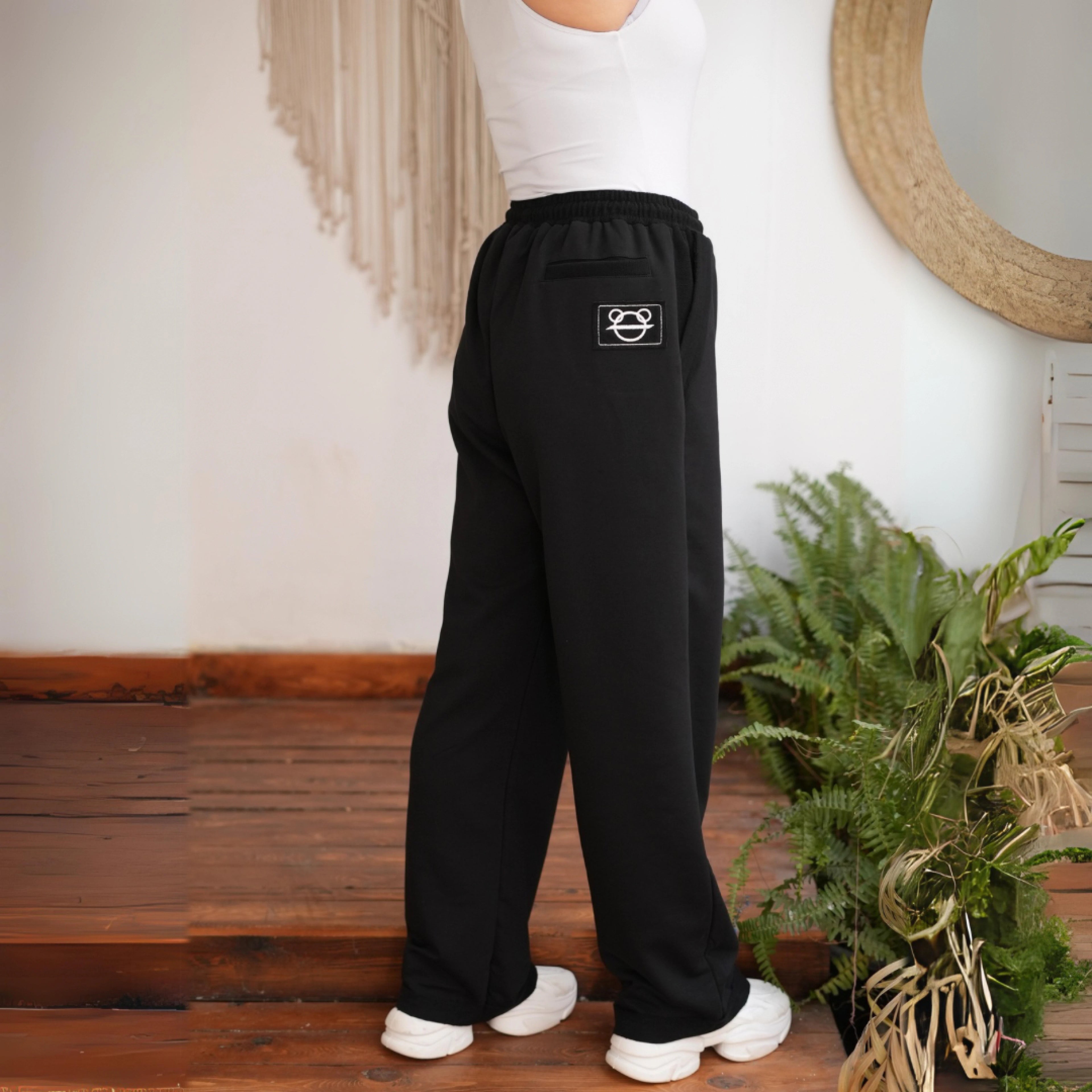 Black Spring Pants - Peaco